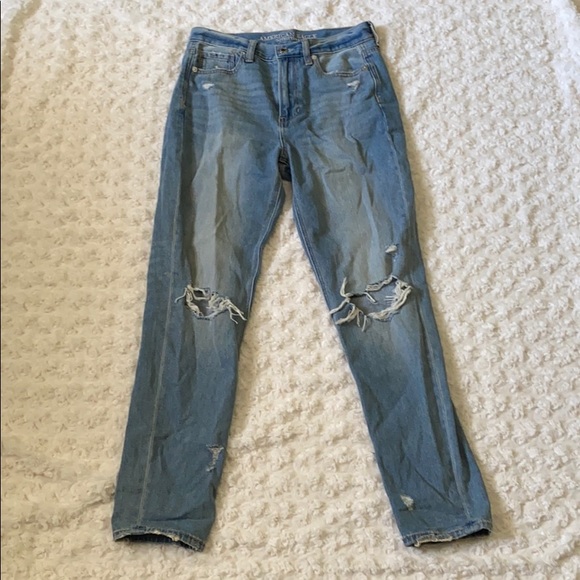 AE MOM JEAN - Picture 2 of 2